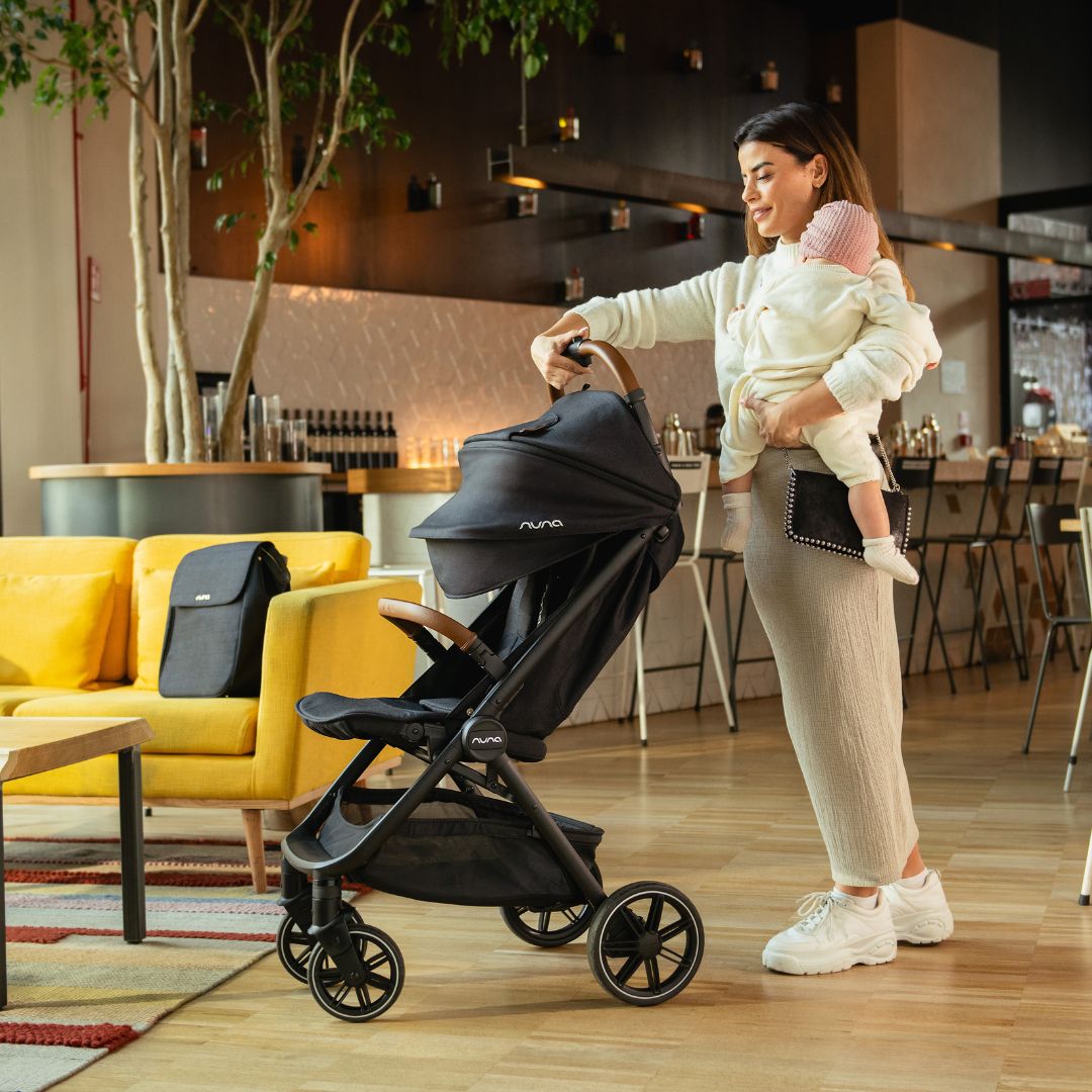 Nuna TRVL LX resevagn CAVIAR