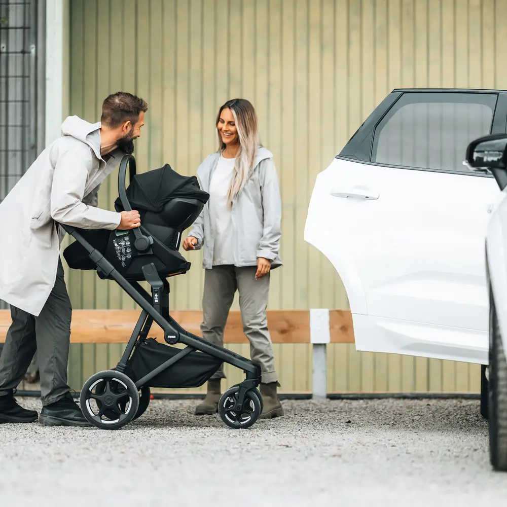 Thule Sleek 2+Maple Babyskydd