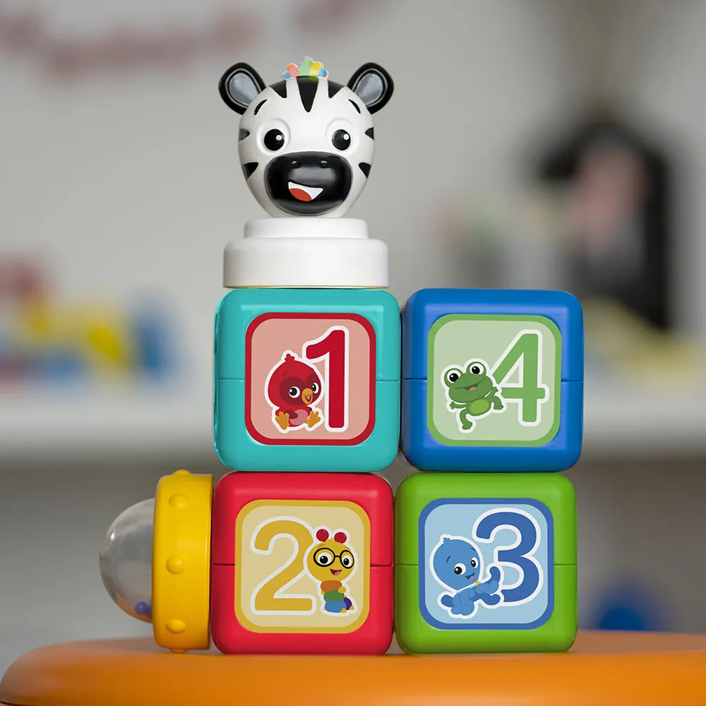 Baby Einstein Add & Stack Magnetisk aktivitetsleksak