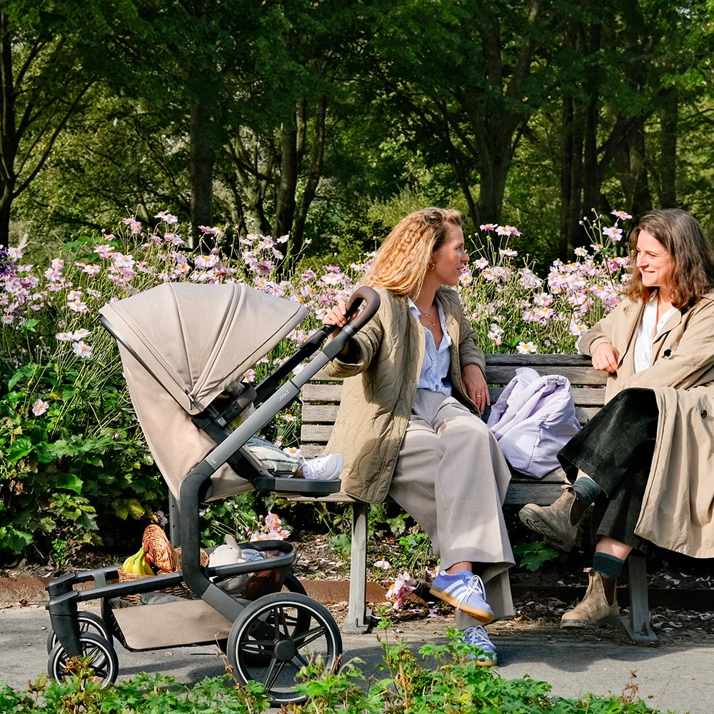 Joolz Day5 barnvagnspaket + Axkid babyskydd