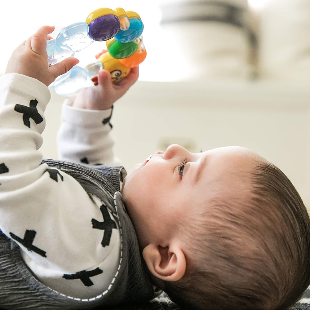 Baby Einstein bitring larv