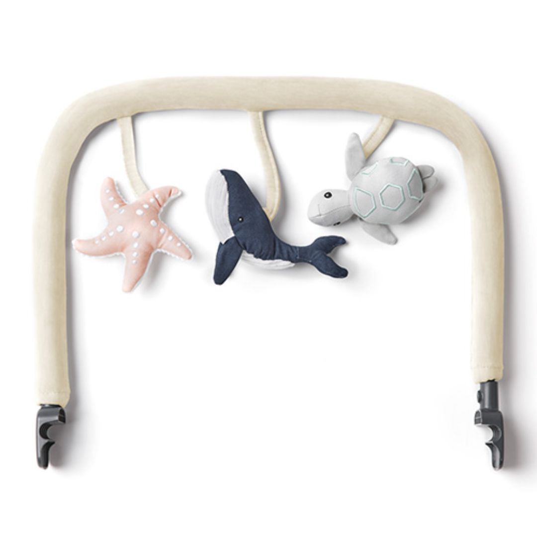 Ergobaby Evolve Babysitter lekbåge Ocean Wonders Cream